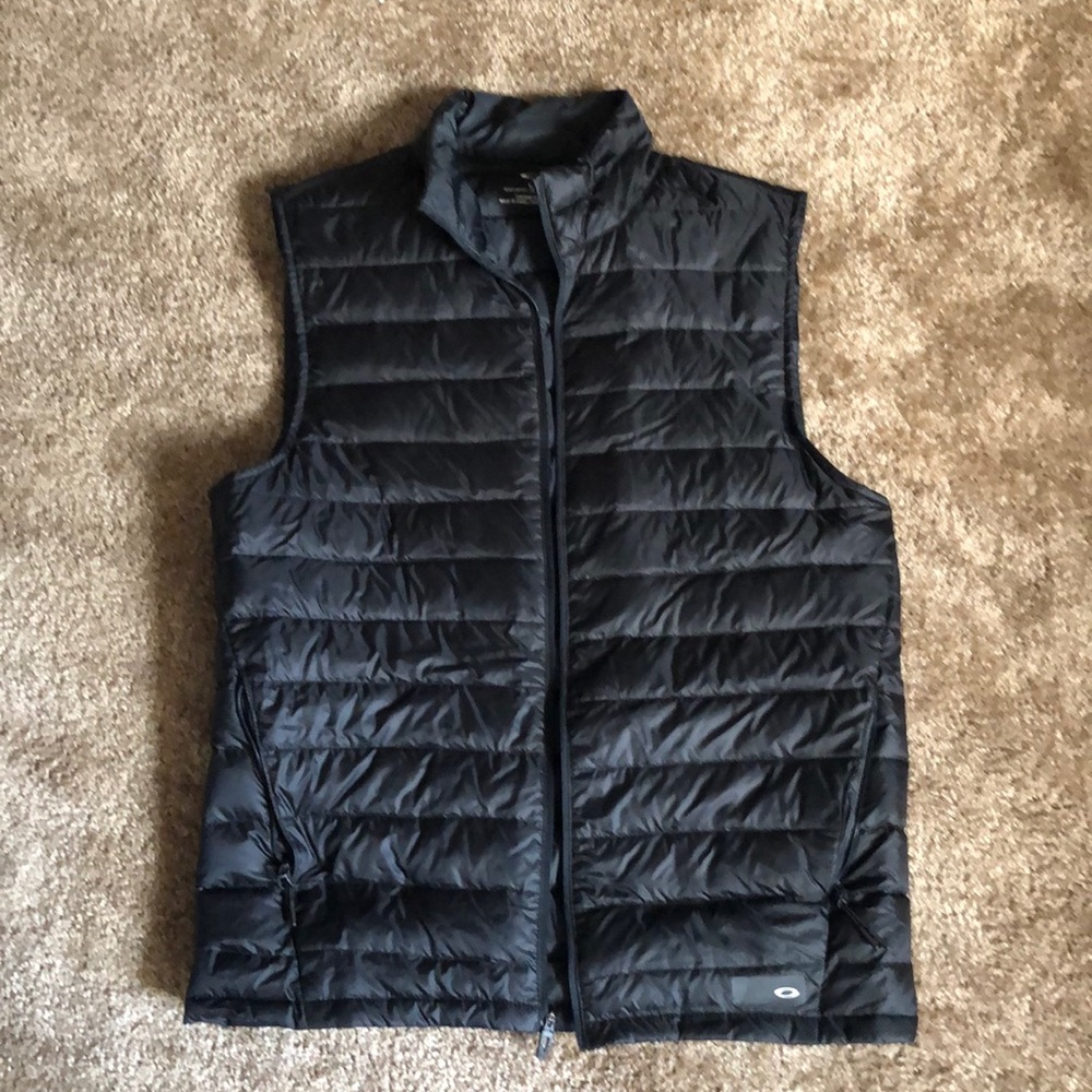 Men’s Black Oakley Vest